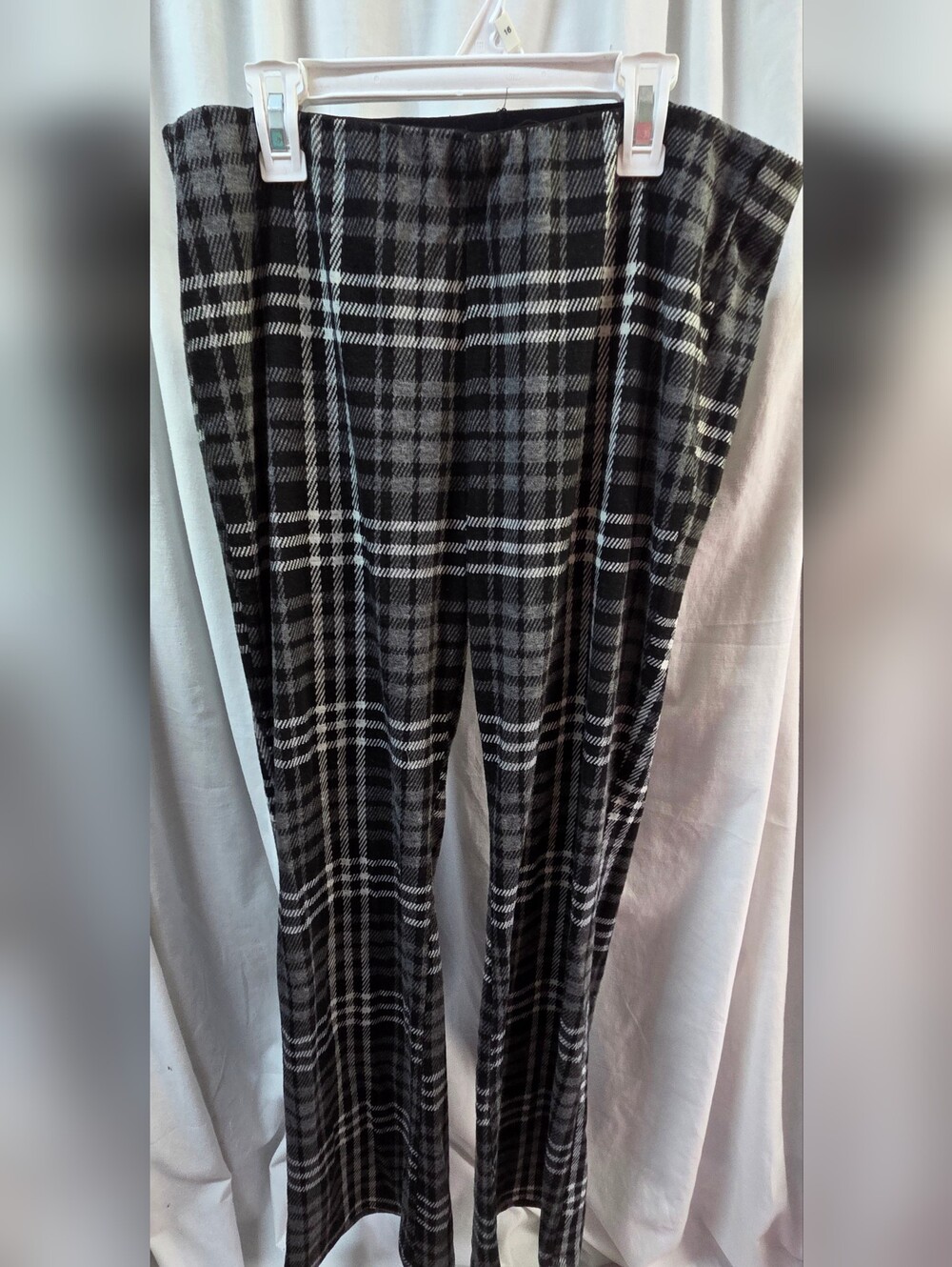 American Eagle Outfitters Black & Gray Plaid Chinos